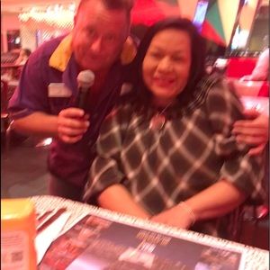 Meet your Posher, Ana